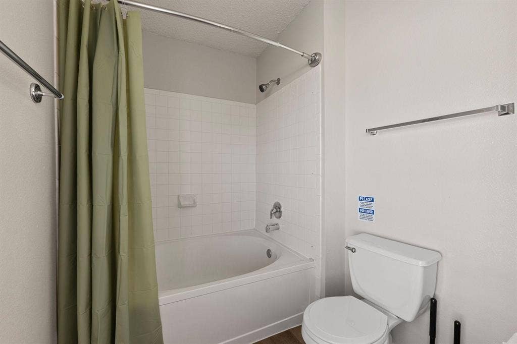 11 BR in Kyle