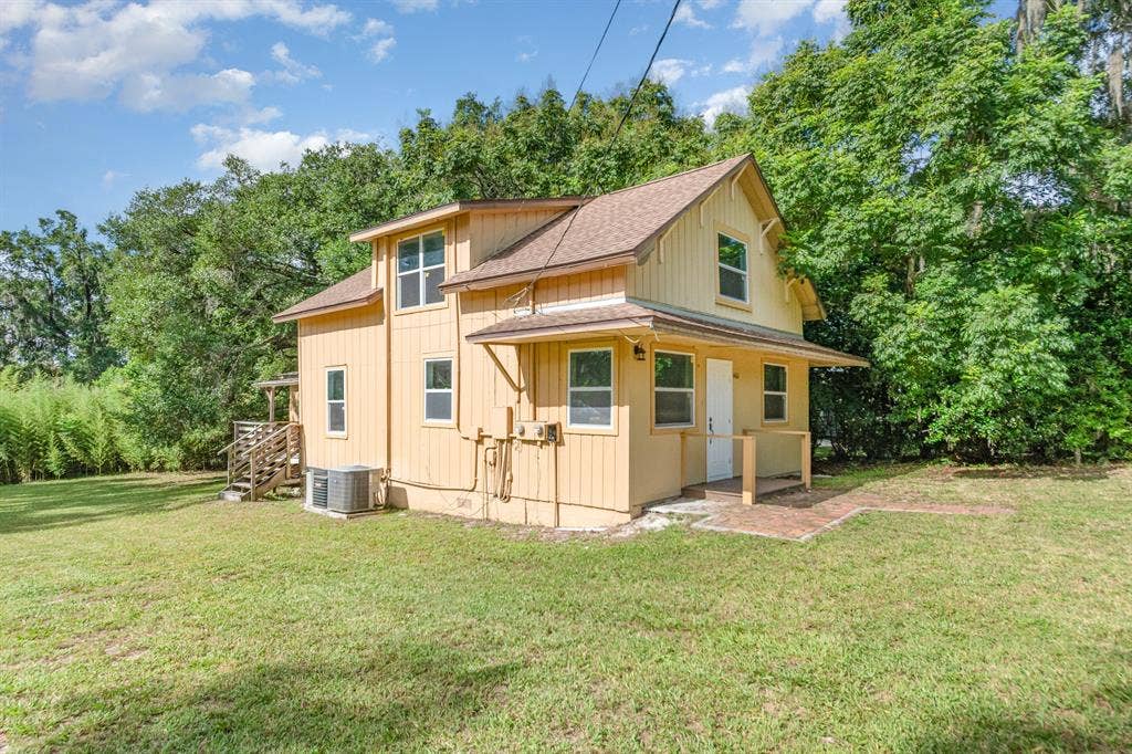 5 BR in Umatilla