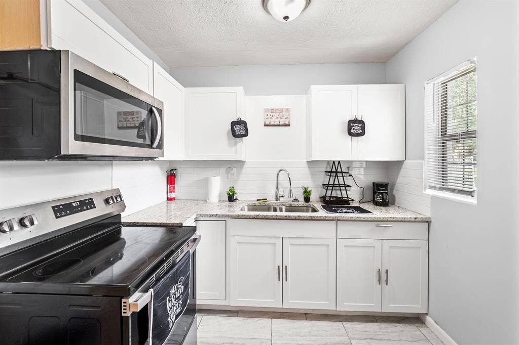 5 BR in Jacksonville