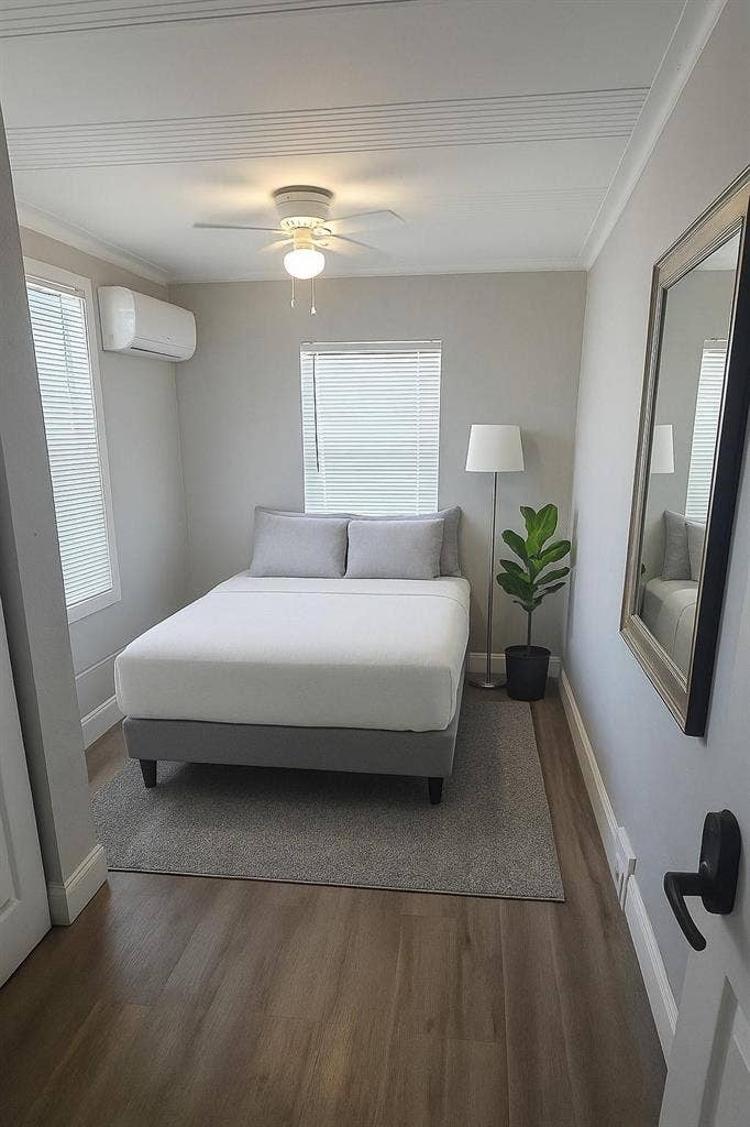 5 BR in St. Petersburg