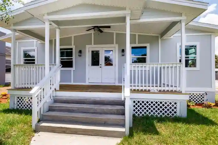 5 BR in St. Petersburg