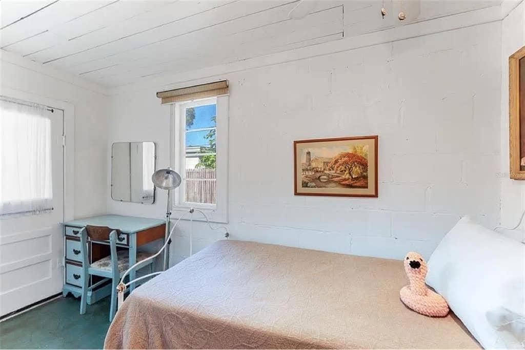Private Furnished Room for Rent