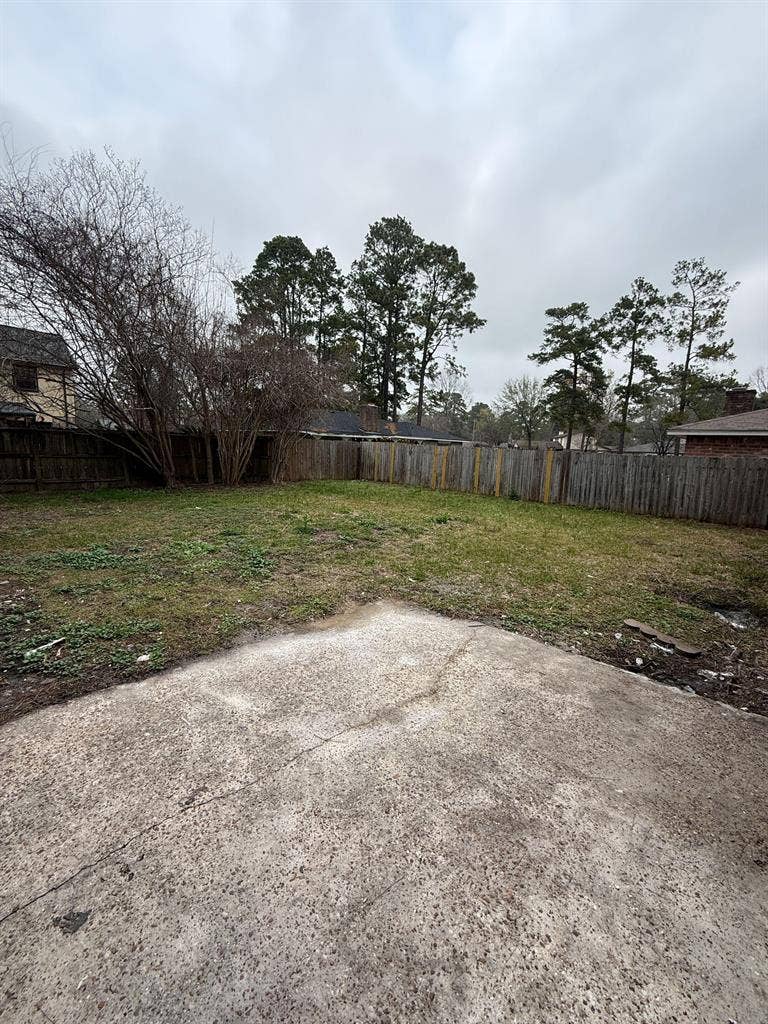 3 BR in Spring