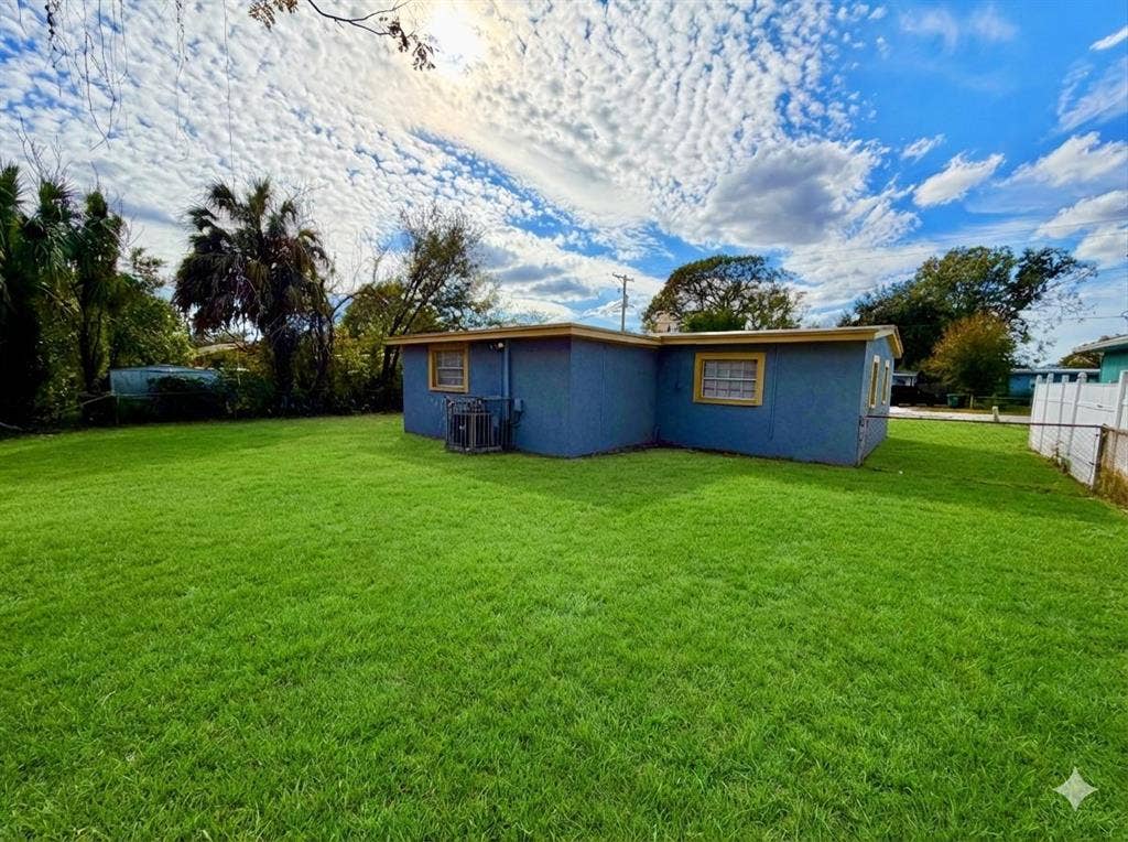 4 BR in Tampa