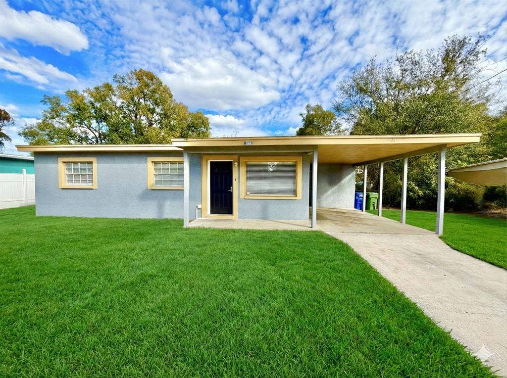 4 BR in Tampa