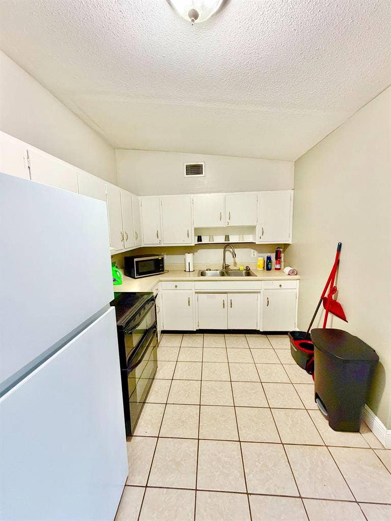 4 BR in Tampa