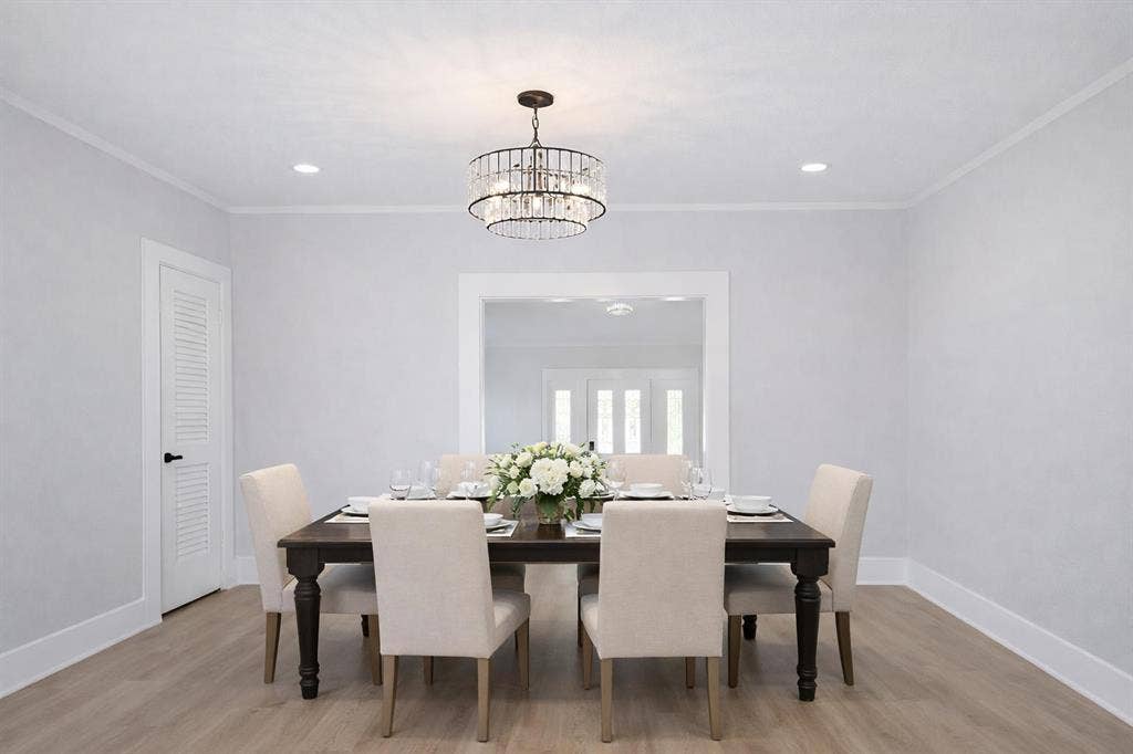 5 BR in Houston