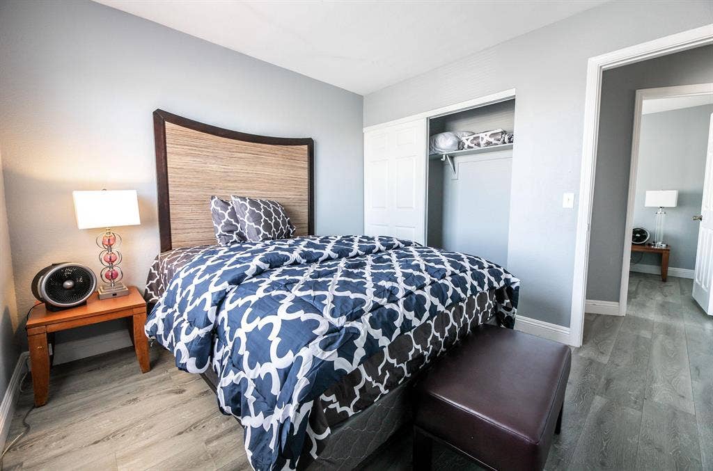 5 BR in Las Vegas