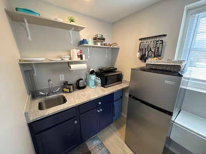1 BR in Concord