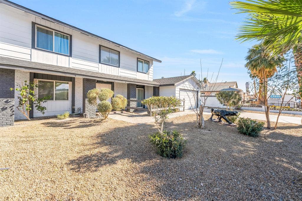 3 BR in Las Vegas