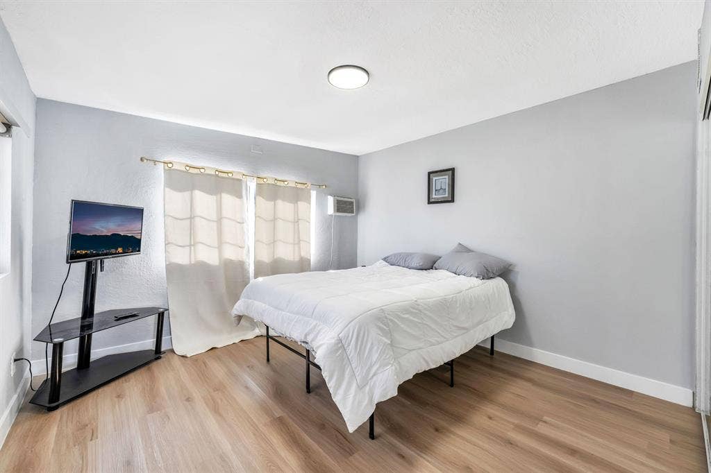 3 BR in Las Vegas