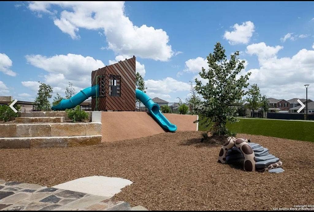 4 BR in San Antonio