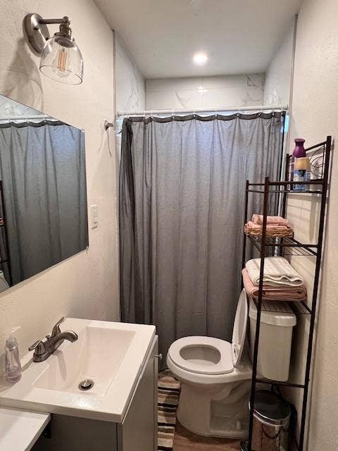 Private Room $1000 utilit. included
