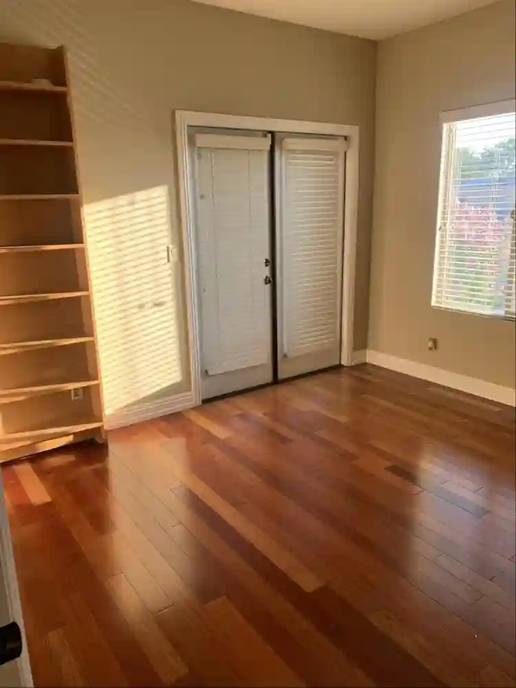 Private Bedroom with balcony