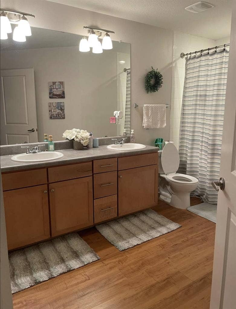 Room for rent in Pompano Beach