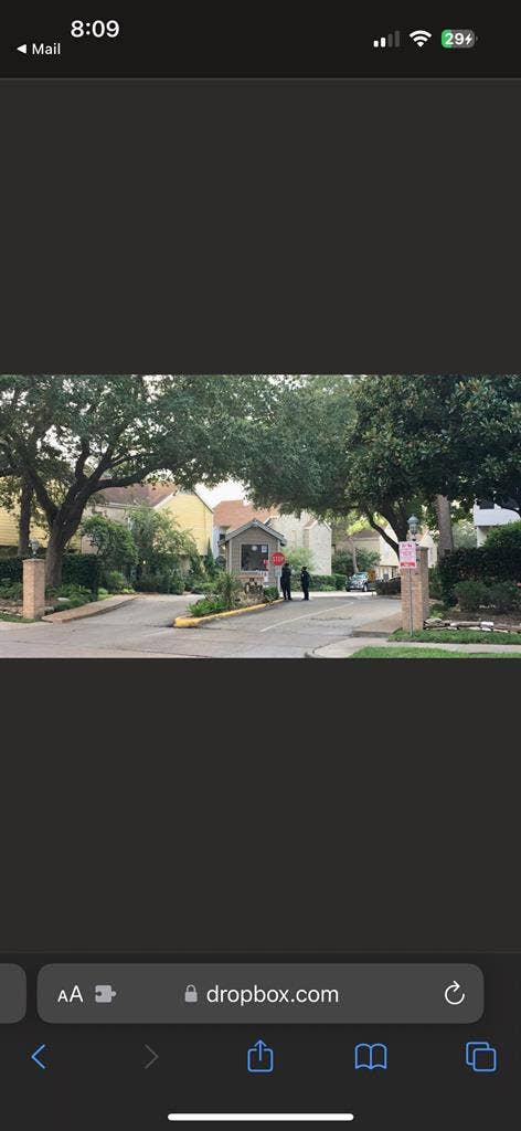 Master bed & bath in memorial condo