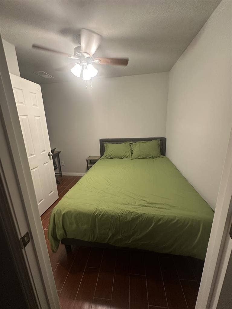 Room for rent
