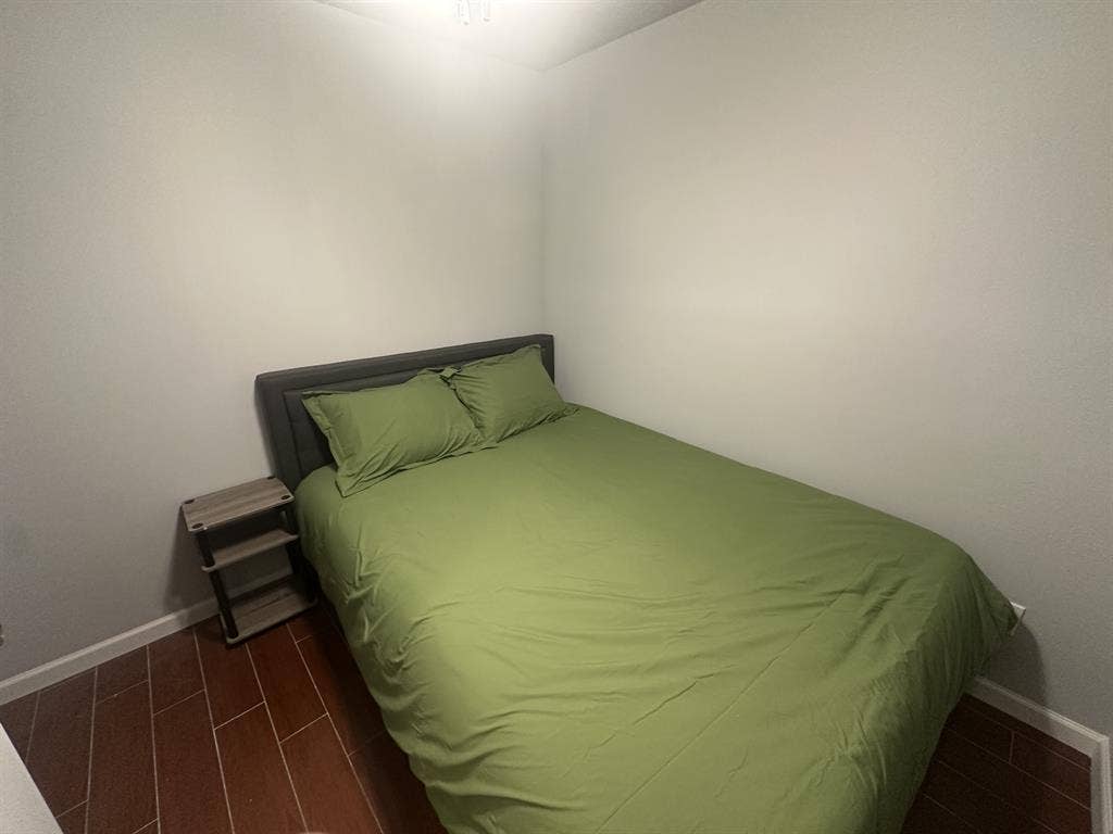 Room for rent