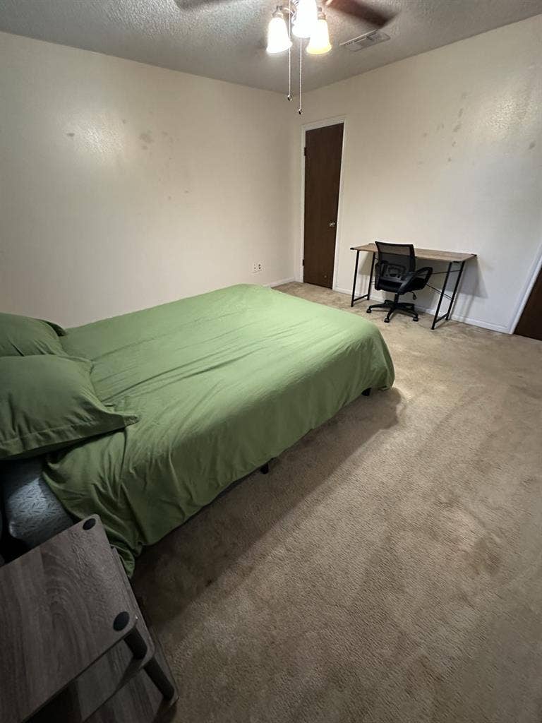 Room for rent