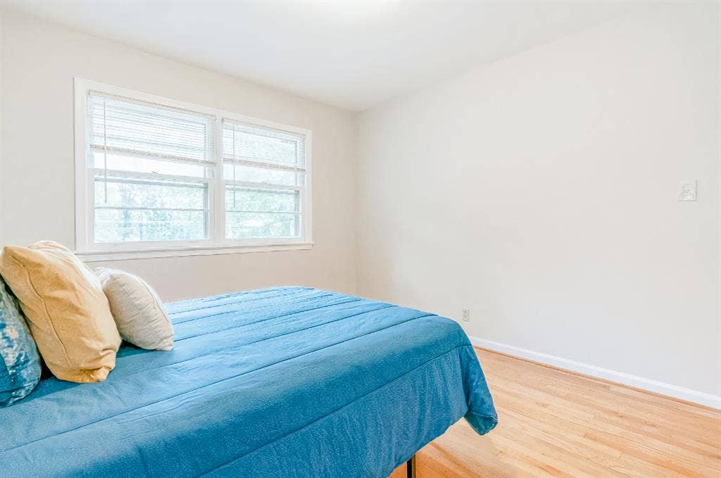 7 BR in Decatur