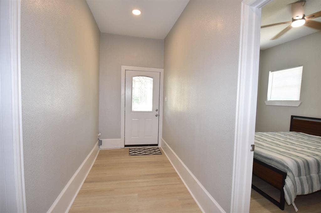 4 BR in Dallas
