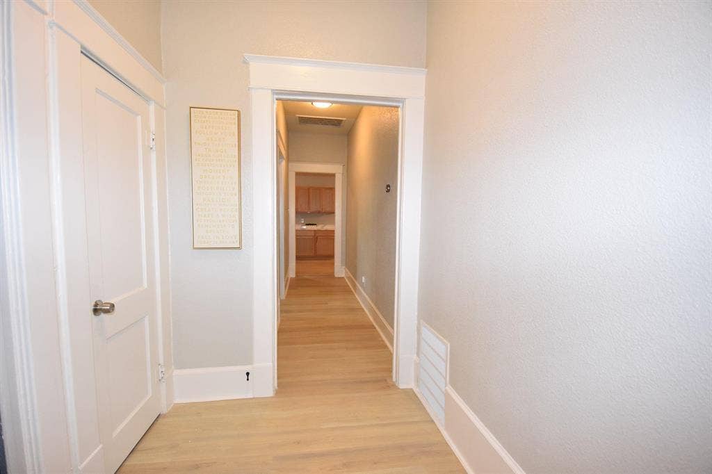 4 BR in Dallas