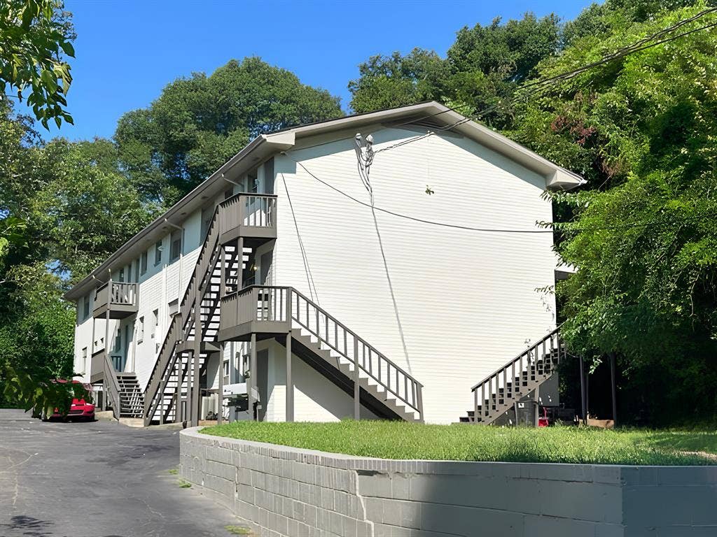 3 BR in Atlanta