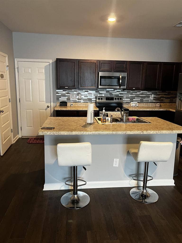 3 BR in Atlanta