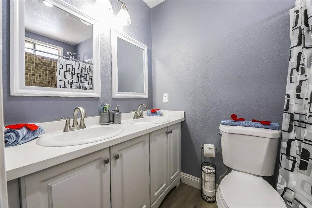 7 BR in Las Vegas