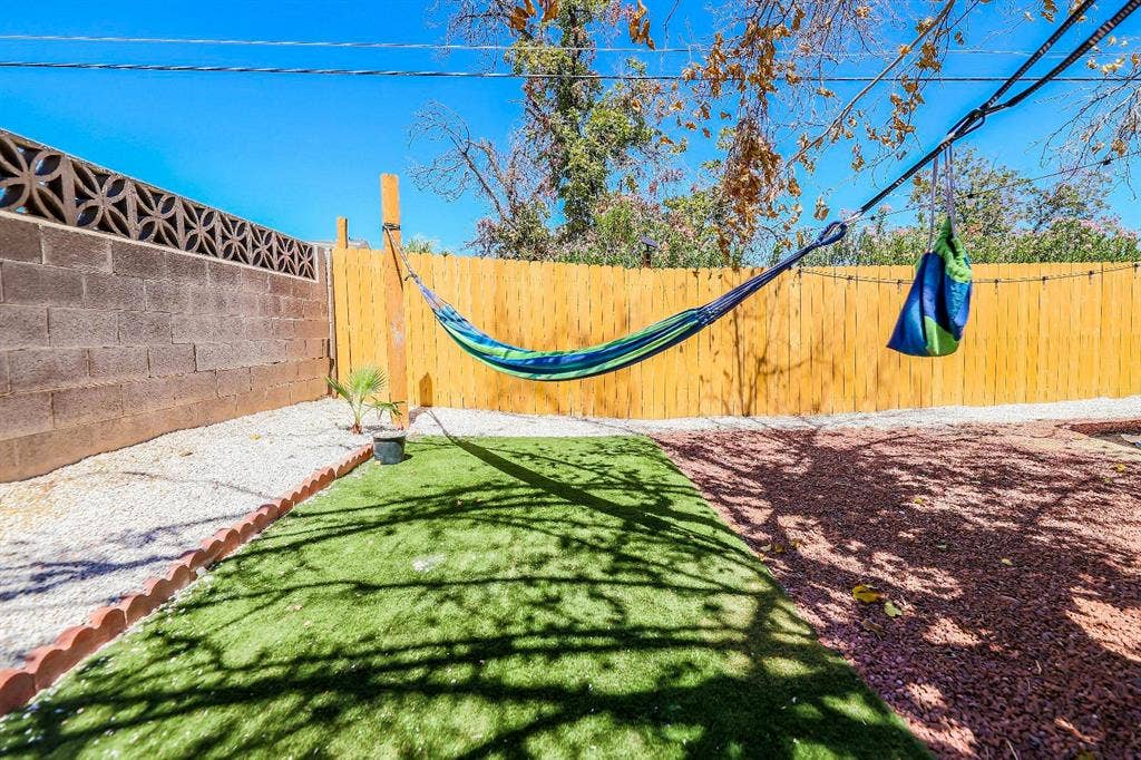 7 BR in Las Vegas