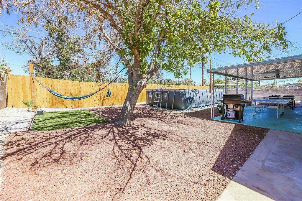 7 BR in Las Vegas