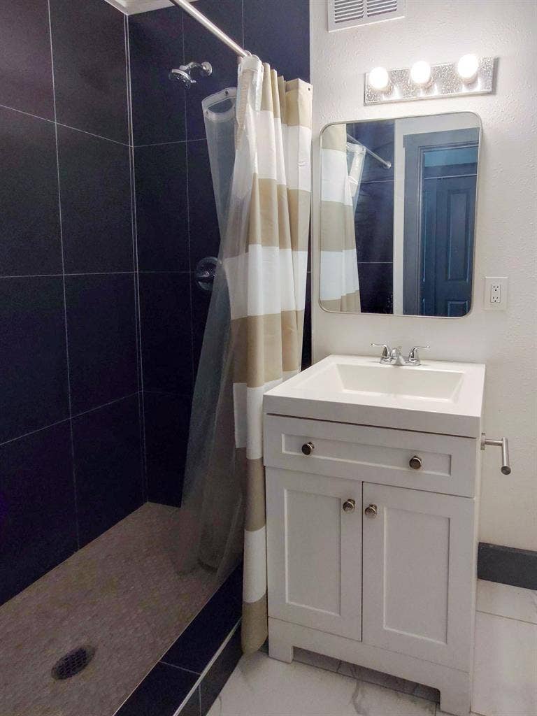 4 BR in Atlanta