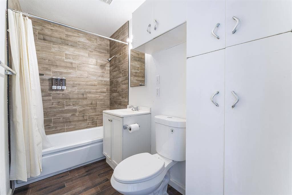 6 BR in North Las Vegas