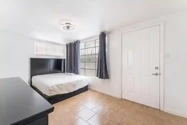 6 BR in North Las Vegas