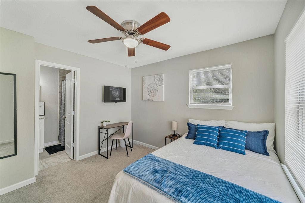9 BR in Texas City