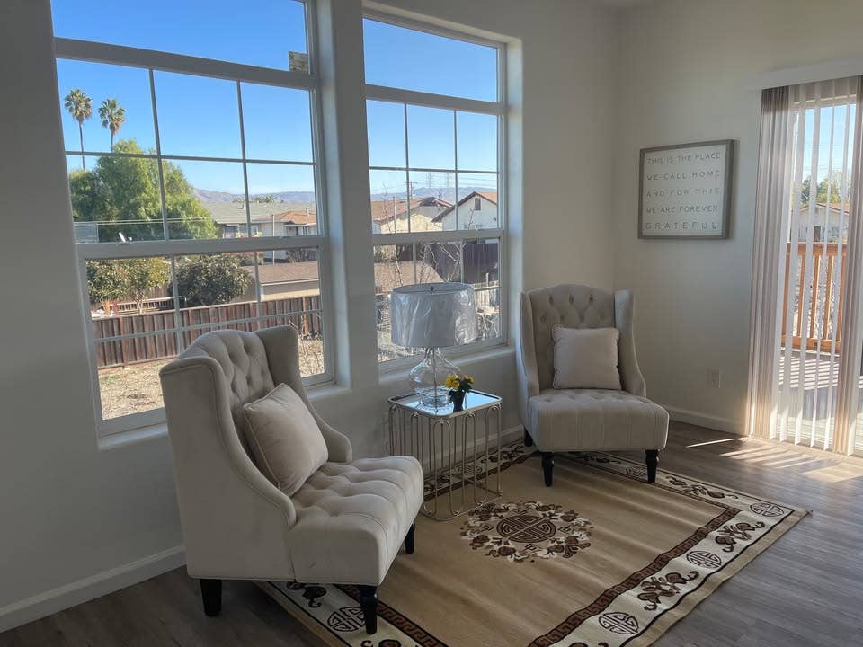 Spacious Master Bedroom w/ Private