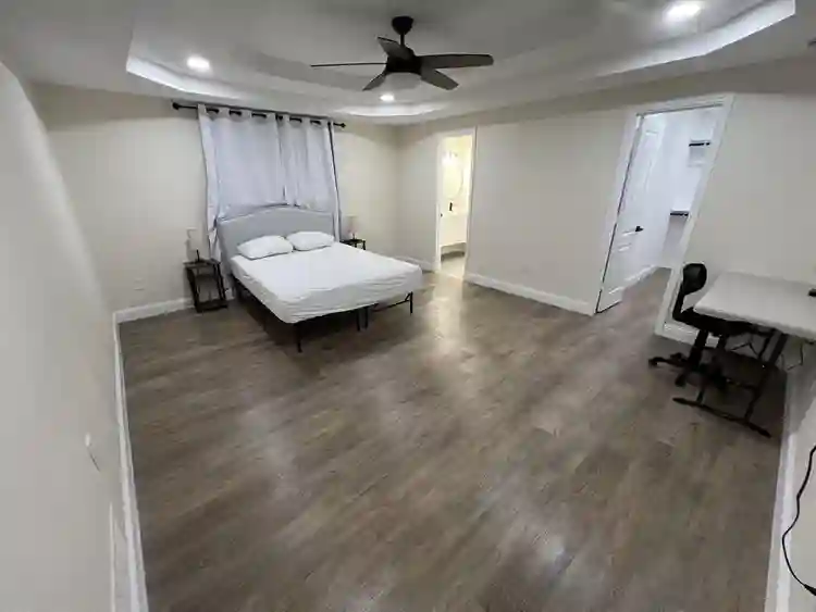 5 BR in Plano