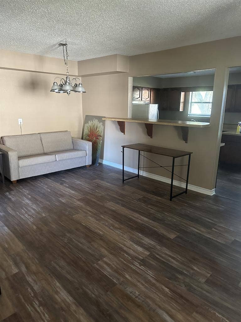 4 BR in San Marcos