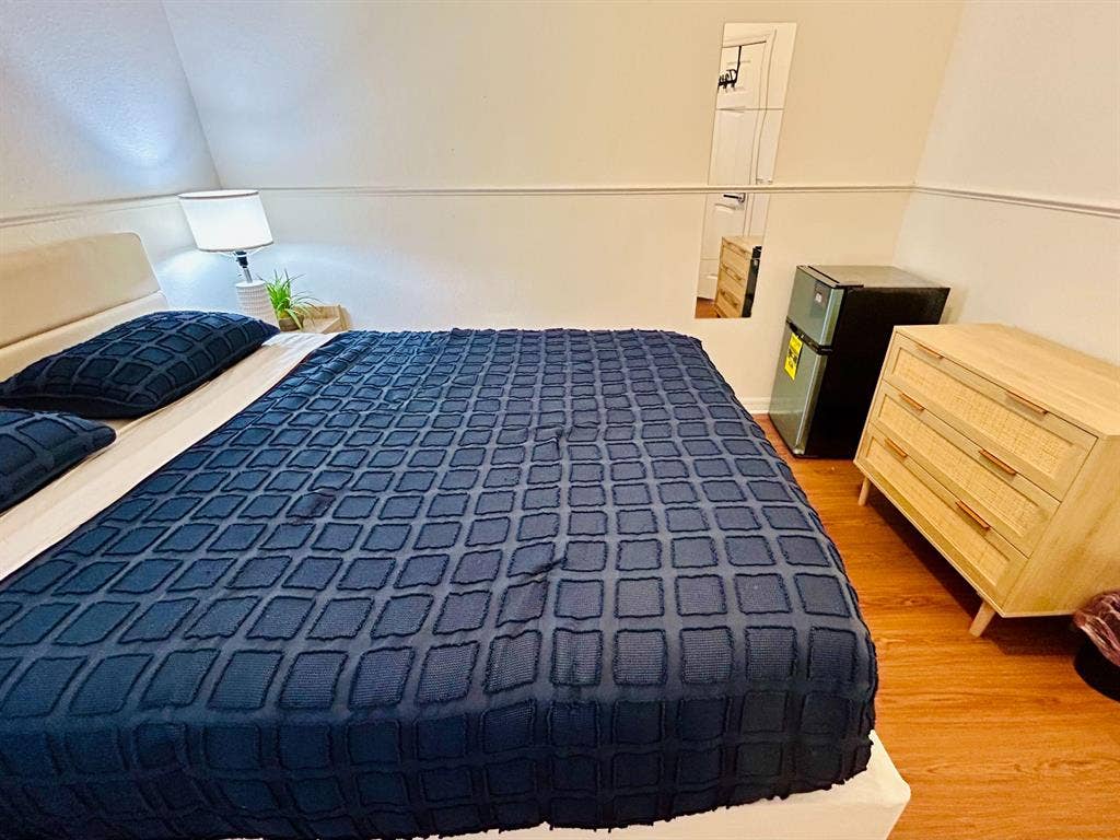 4 BR in Davenport
