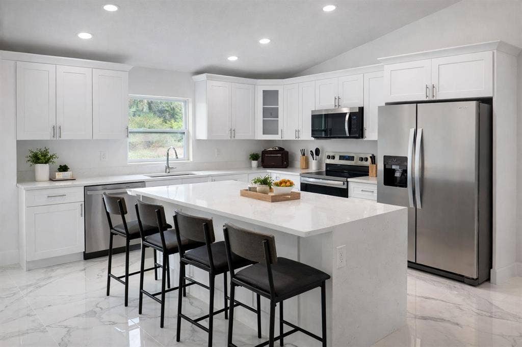 4 BR in Lehigh Acres