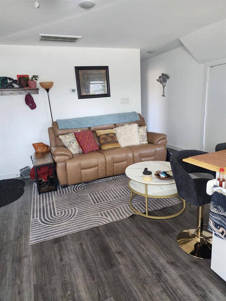 1 BR in Houston