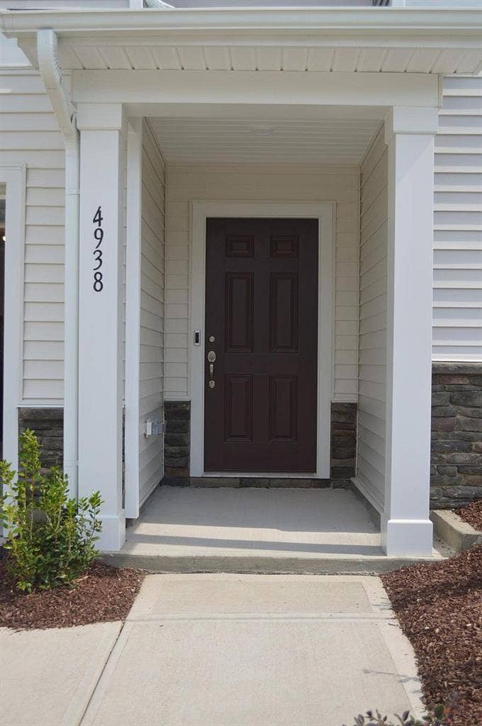 3 BR in Raleigh