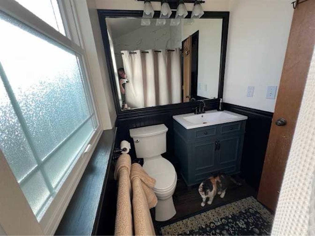 Primary Suite for Rent Shared Home