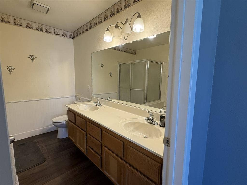 Master Room with Private Bathroom