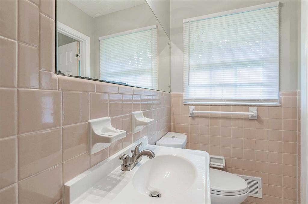 6 BR in Decatur