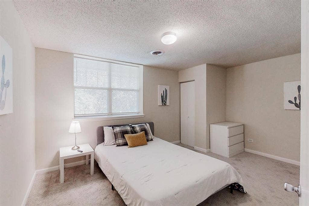 4 BR in Atlanta