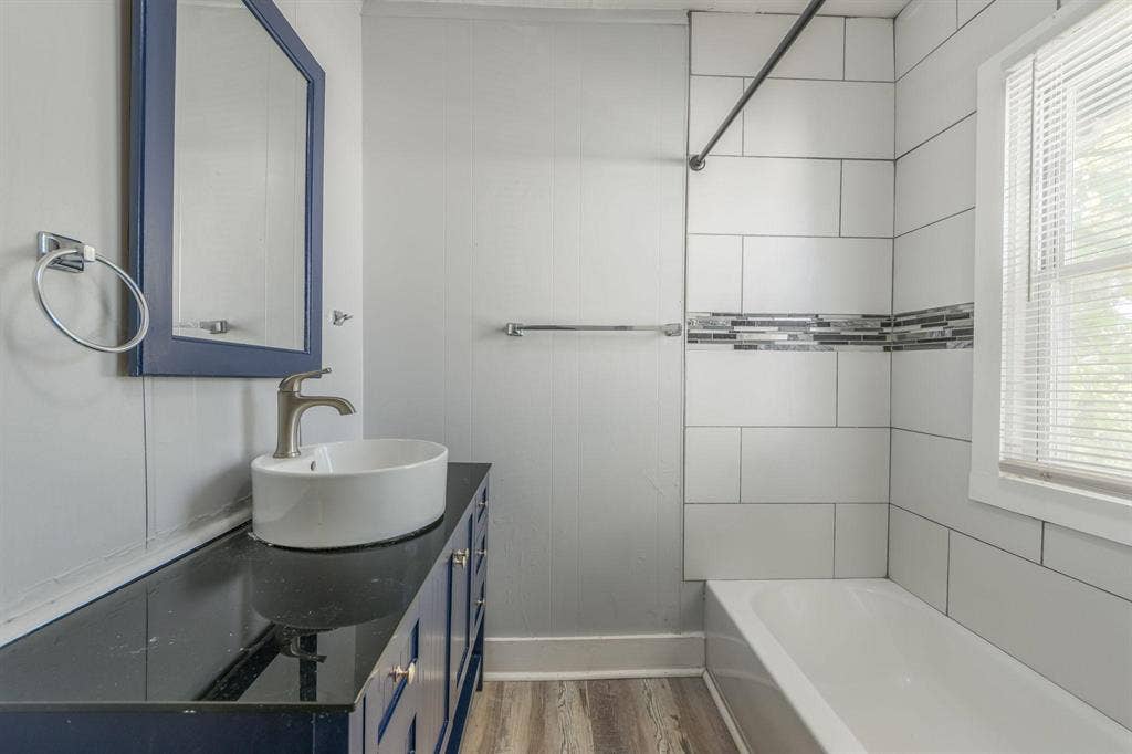 7 BR in Kansas City