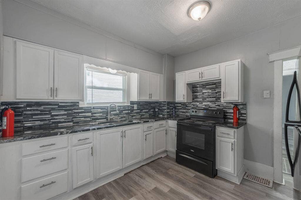 7 BR in Kansas City