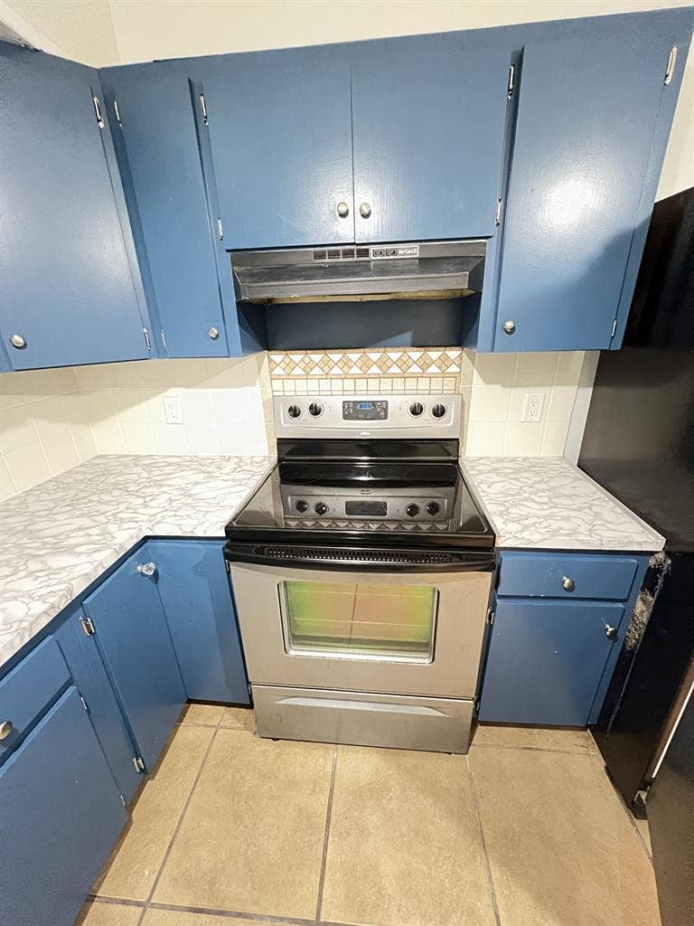 8 BR in Lakeland