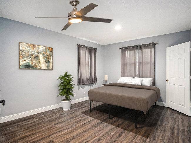 8 BR in Lakeland